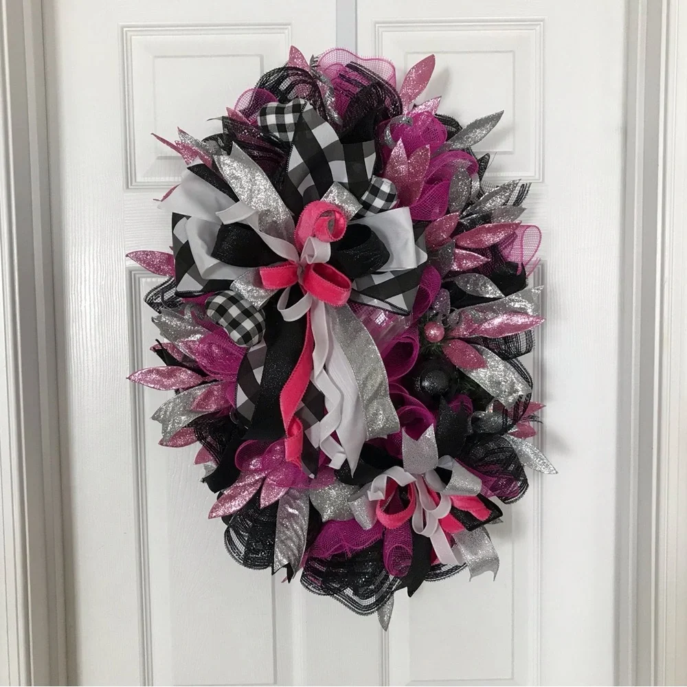 Festive Pink and Black Holiday Jeweled Wreath!